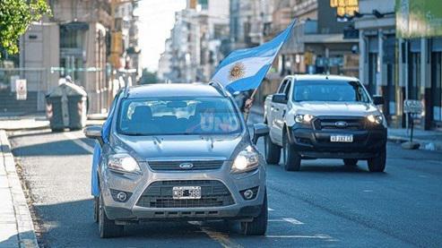 libertarios en parana2