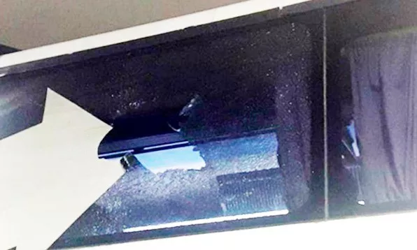 lluvia de cascotes 02