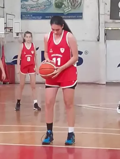 Antonella_básquet_2