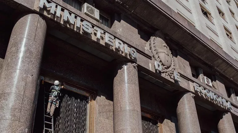 MINISTERIO DE ECONOMÍA