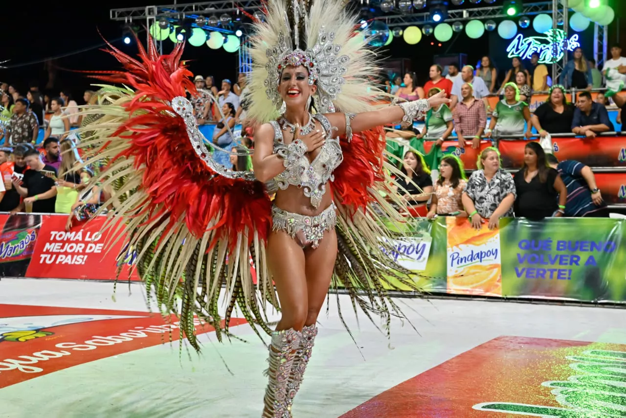 CARLA DELGADO - COMPARSA RÁFAGA