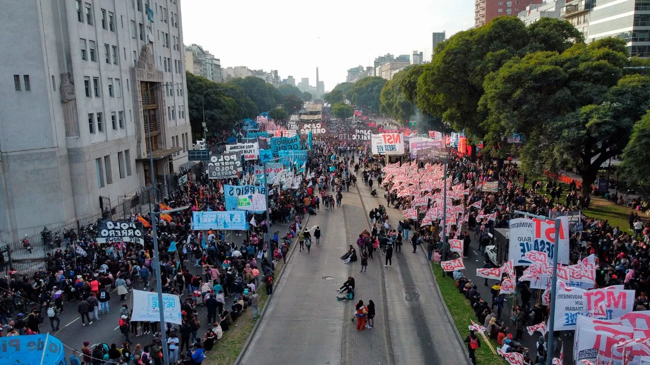 Previo a la marcha de ayer Alberto Fernández se reunió con las