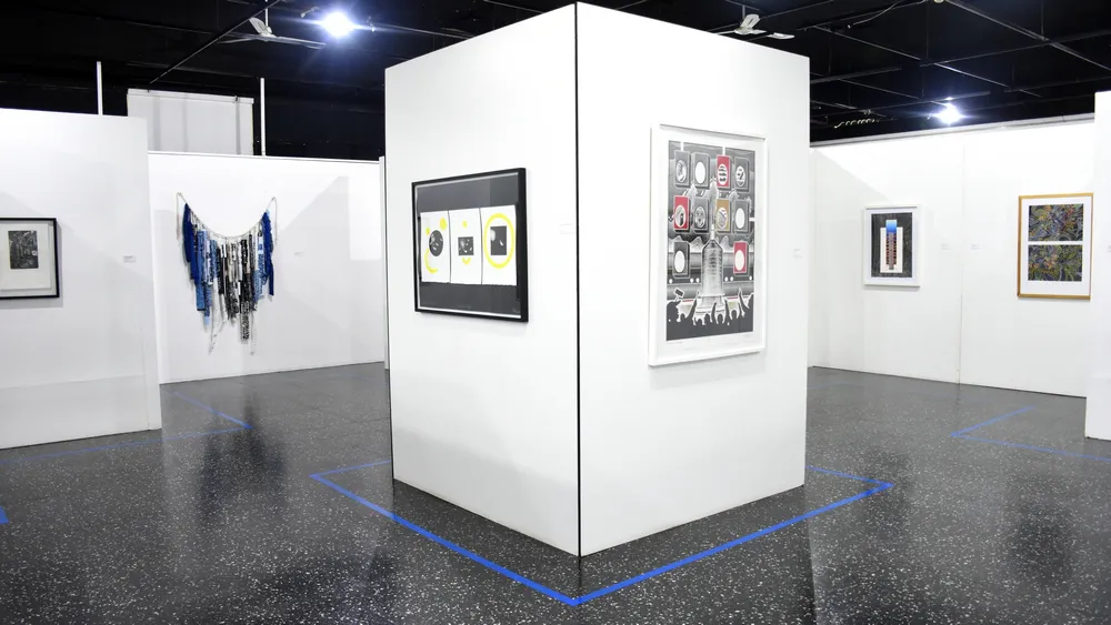 SALÓN DEL BICENTENARIO (2)