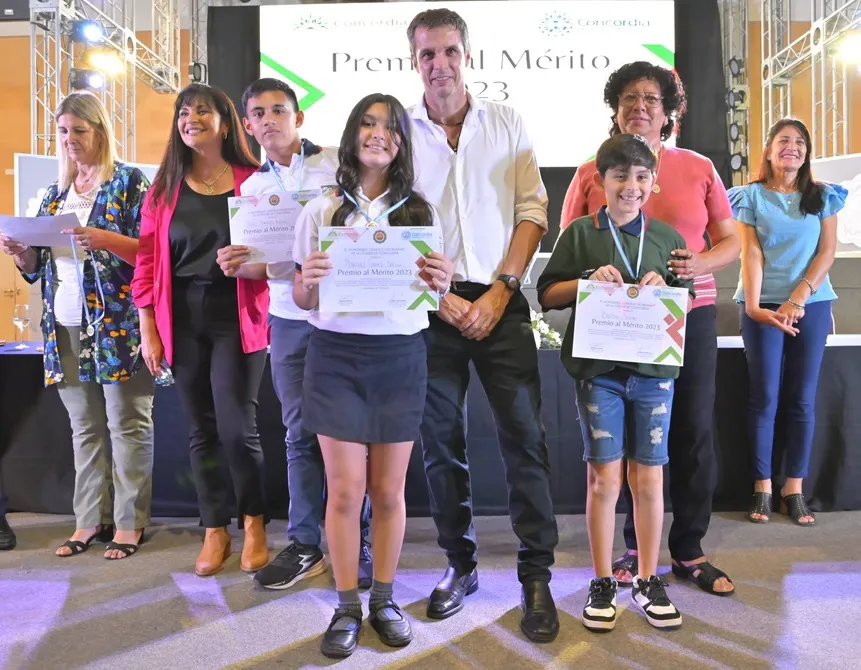 PREMIO AL MÉRITO - 2023 (5)