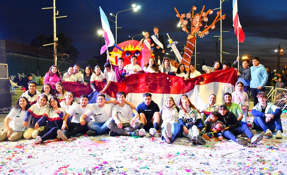 DESFILES DE CARROZAS (2)