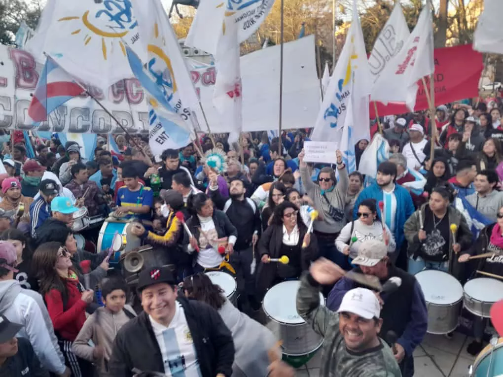 Concentración plaza 25 (6)