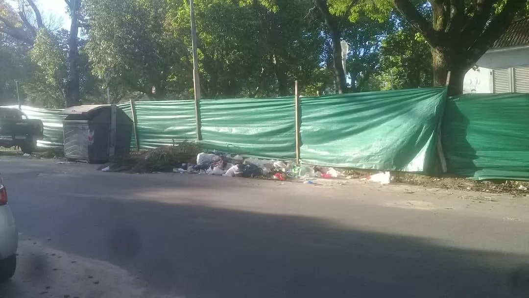 BASURAL PLAZA ESPAÑA (1)