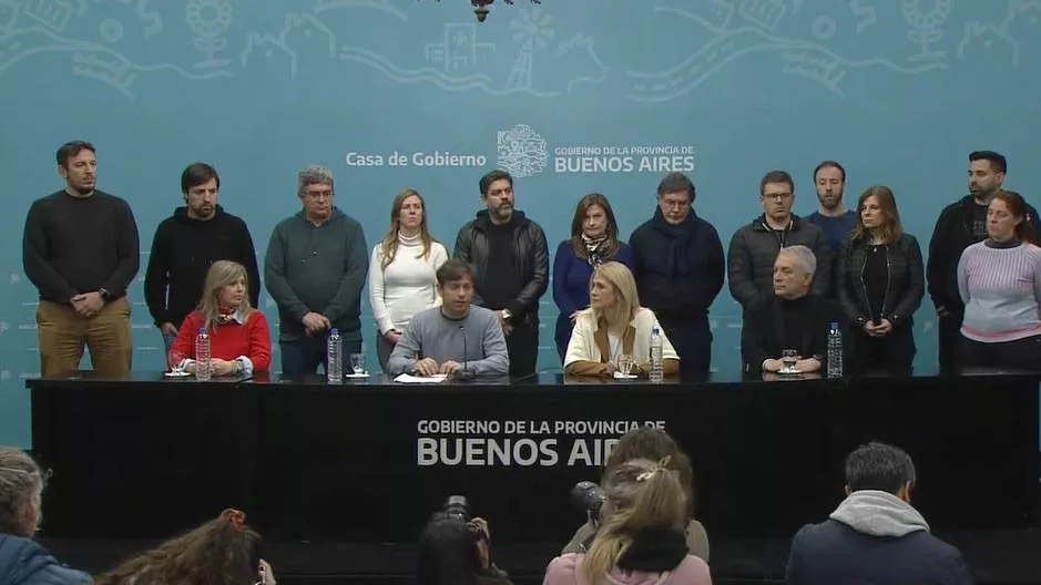 3 El gobernador bonaerense, Axel Kicillof, encabezó una conferencia de prensa