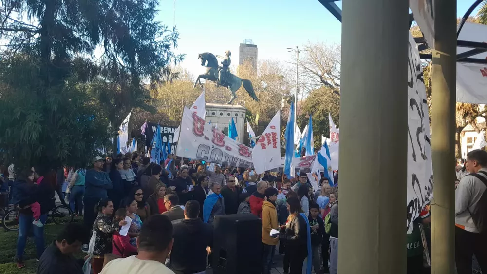 Concentración plaza 25 (1)