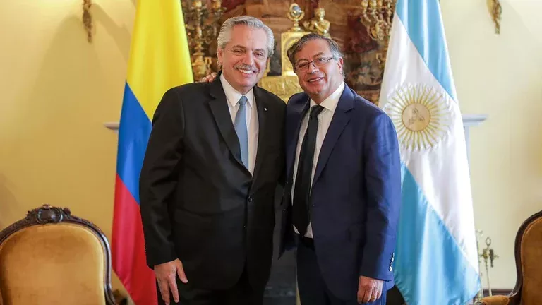 ALBERTO Y GUSTAVO PETRO
