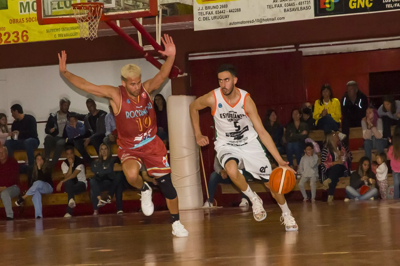ESTUDIANTES VS ROCAMORA (3)