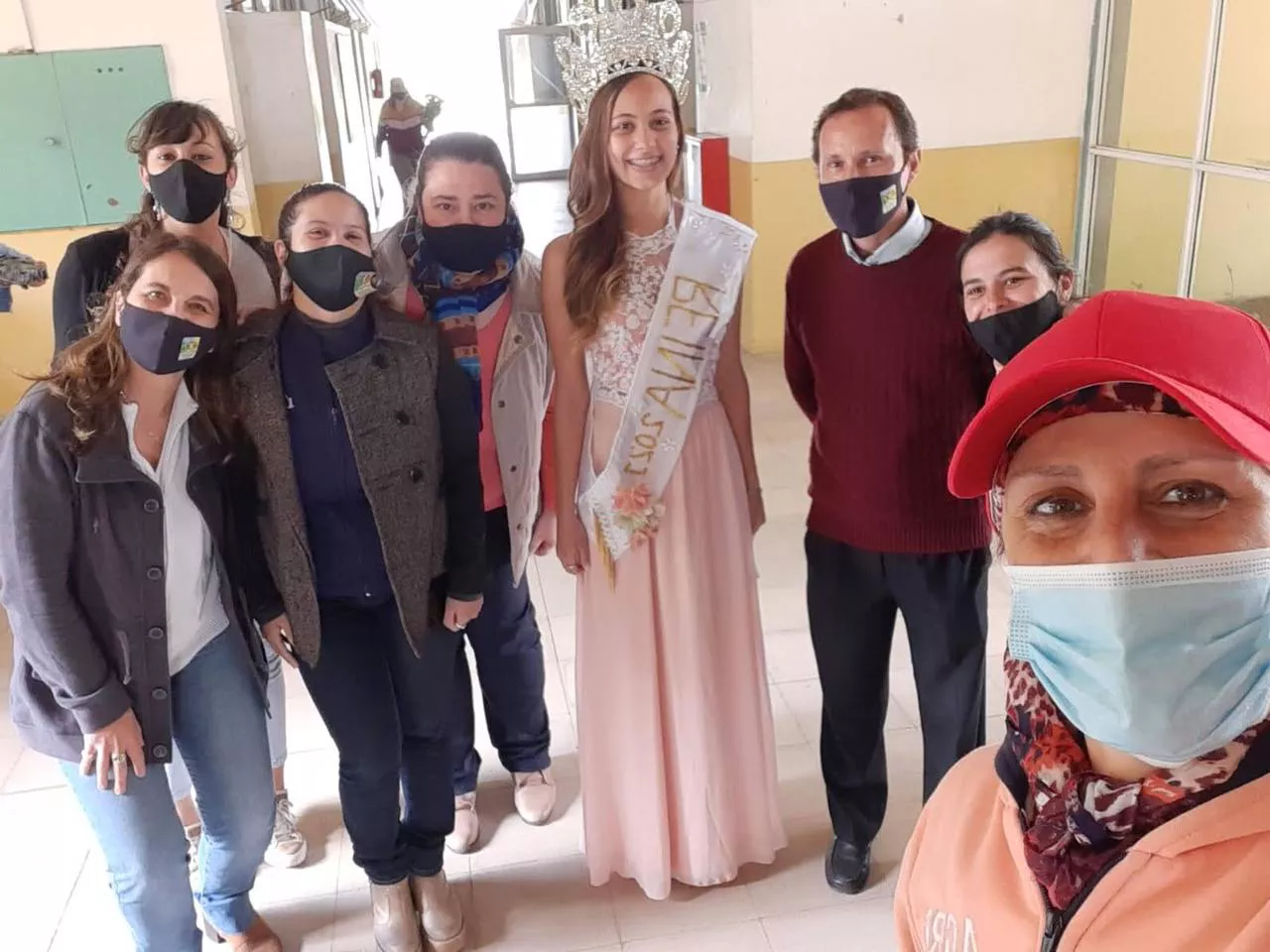 REINA ESCUELA AGROTÉCNICA (1)