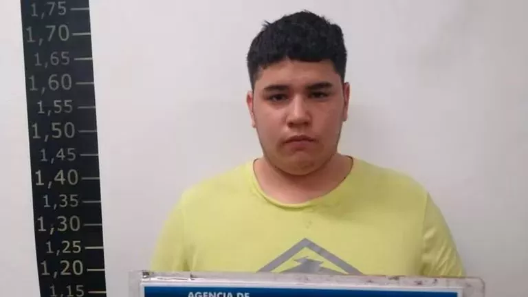 Rosario, Uriel Cantero, Los Monos