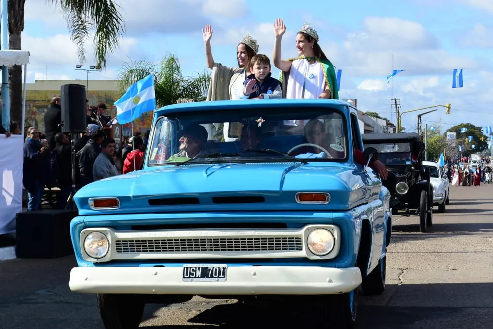 DESFILE DEL 9 DE JULIO - ARCHIVOS (6)