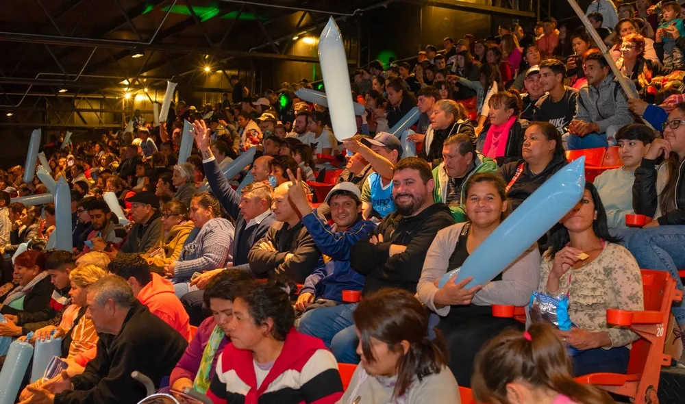 JUSTA, LIBRE Y SOBERANA - CRESTO (8)