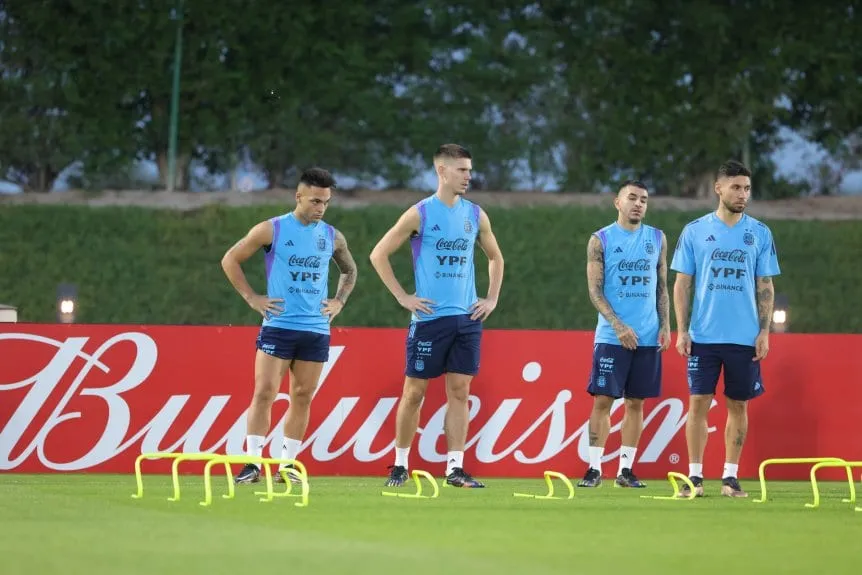 argentina-entrenamiento-qatar-2022_w862