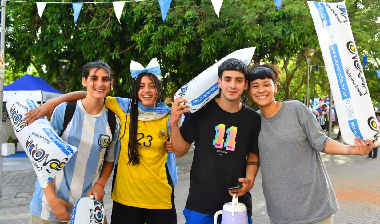 CONCORDIA - FAN FEST EN COSTANERA (5)