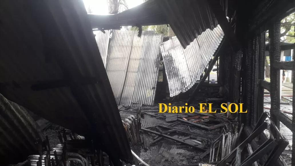 Incendio costanera 01