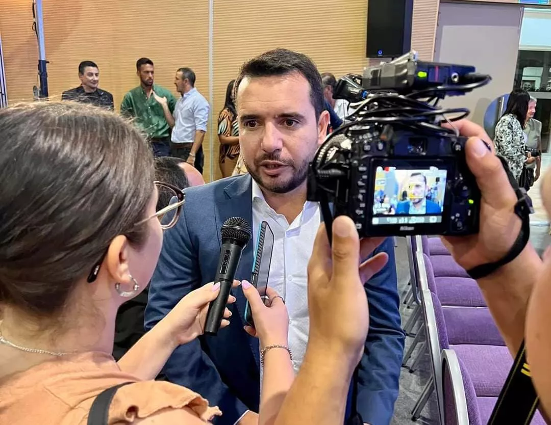 43b7f97e-cb46-408e-a56a-2320e8b1a8b9