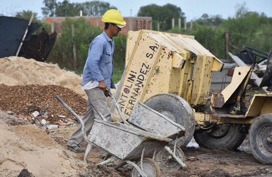 Refacciones escuelas (2)
