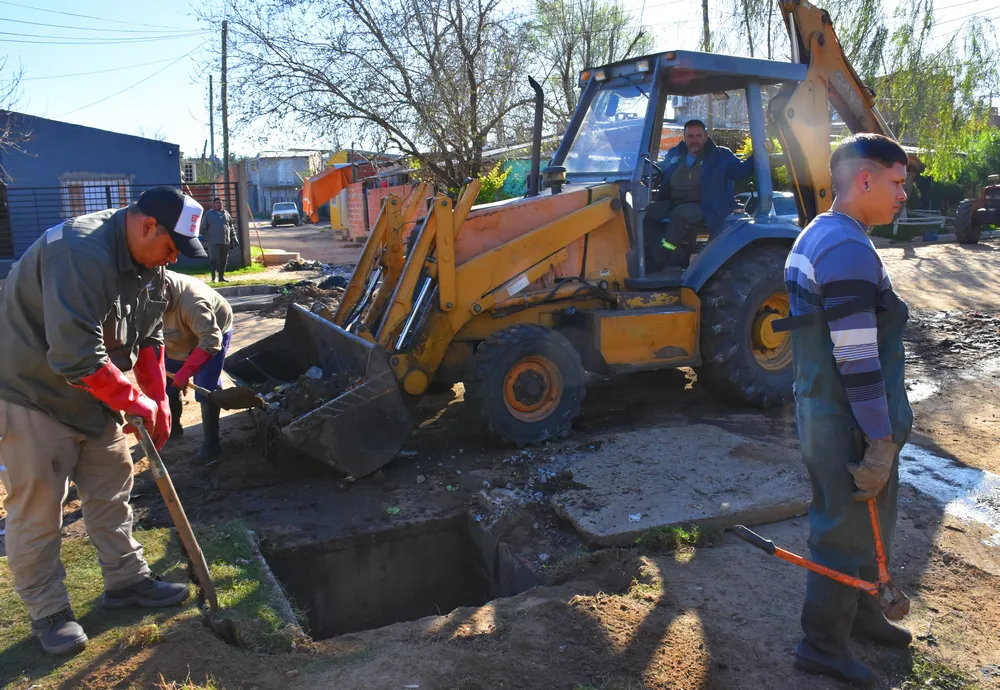 LIMPIEZA DE DESAGUES (3)