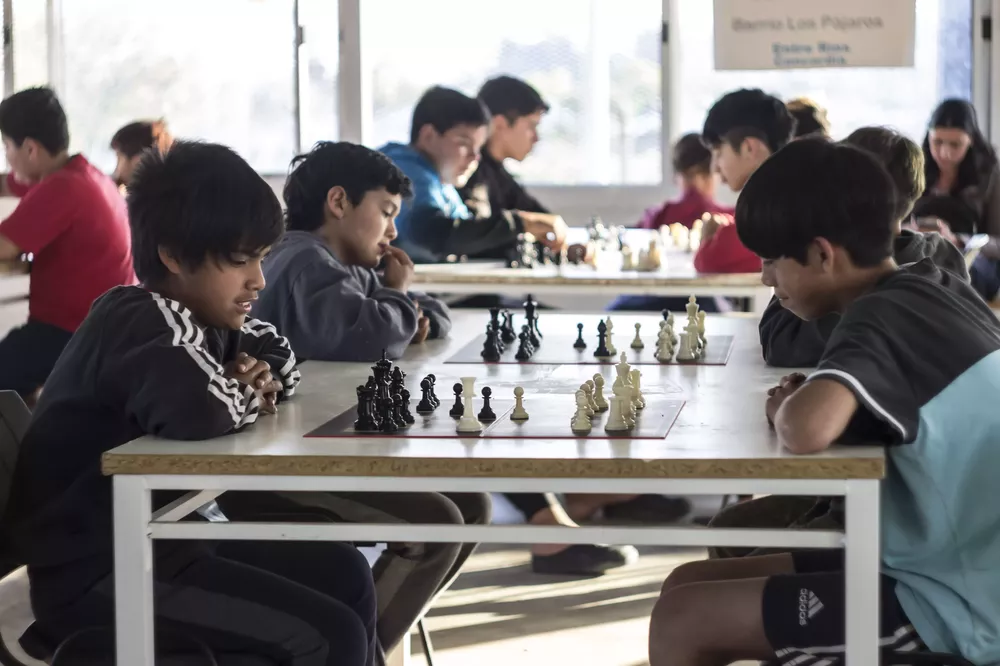 Ajedrez en Barrio Los Pájaros (1)