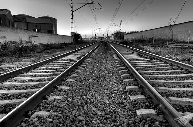 Tren 025_6_7_tonemapped