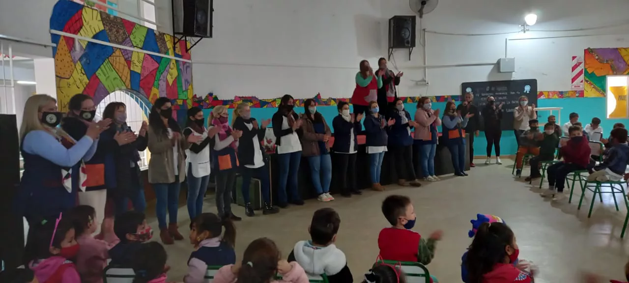 CELEBRACIÓN ESCUELA J J VALLE (1) (1)