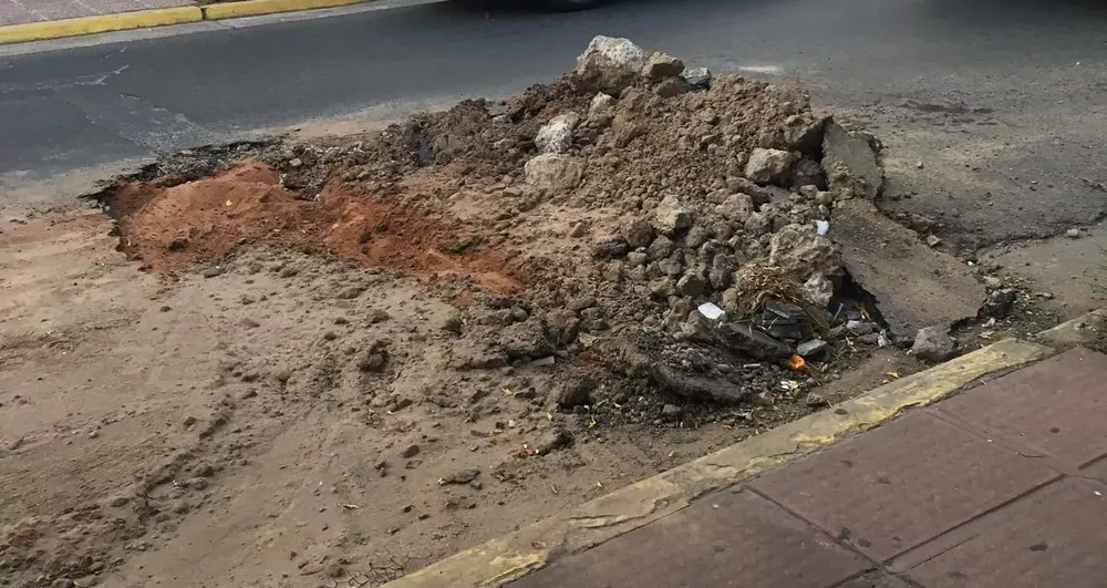 Reclamos calle San Luis_2