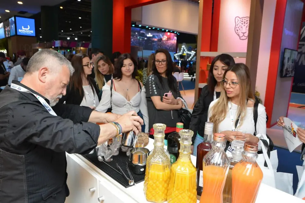 384568730_704199591734964_310231043543142426_n