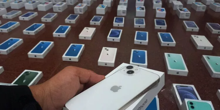 celulares-de-contrabando-2-750x375