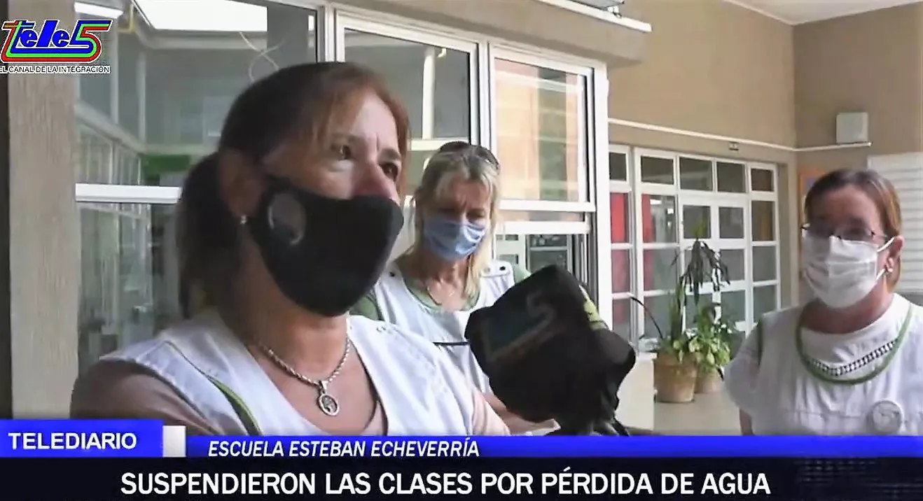 Pérdida de agua en escuela Esteban Echeverría_03