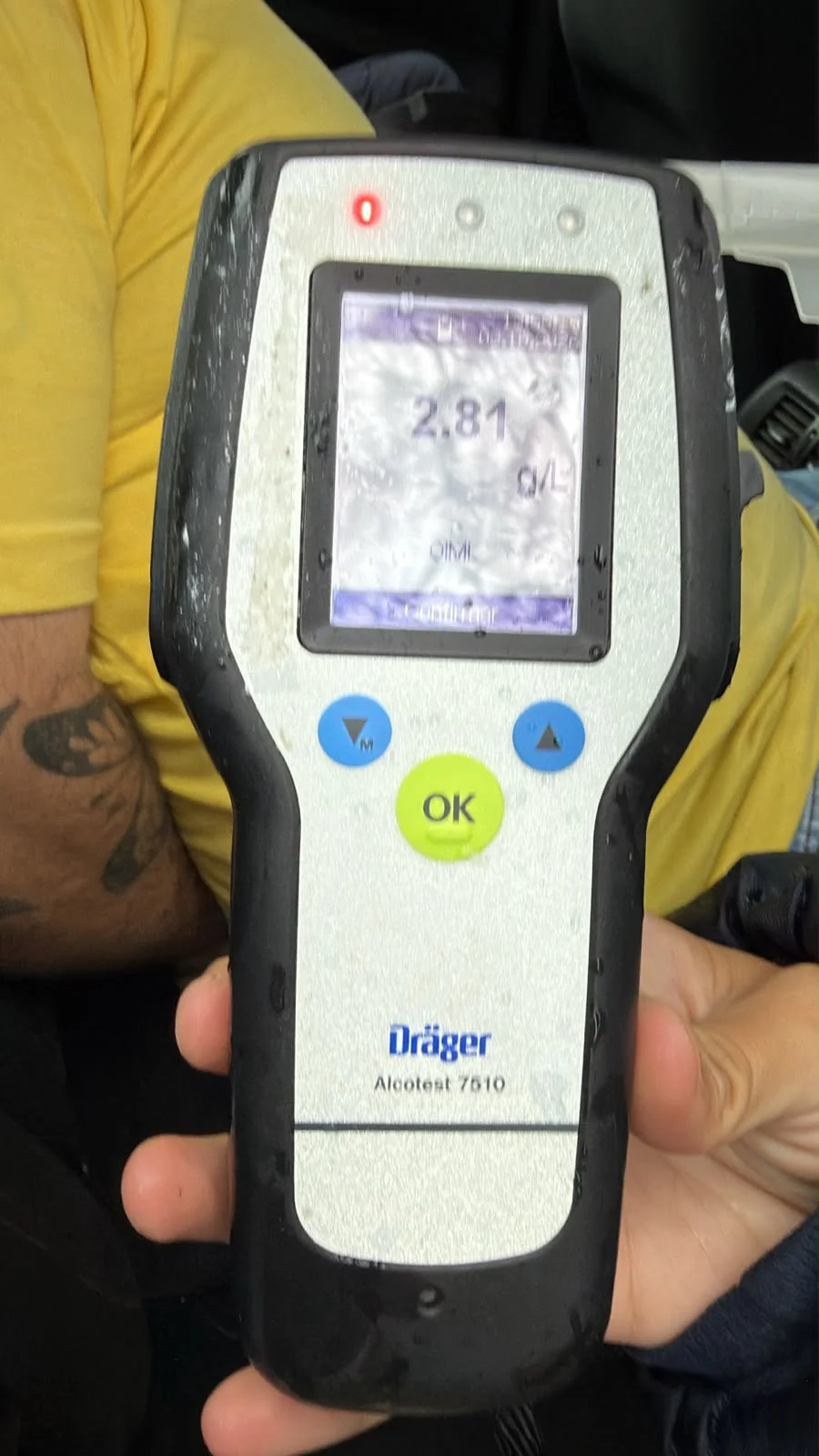 Conductor alcoholizado choco varios autos y se dió a la fuga La camioneta presentaba pedido de Secuestro vigente