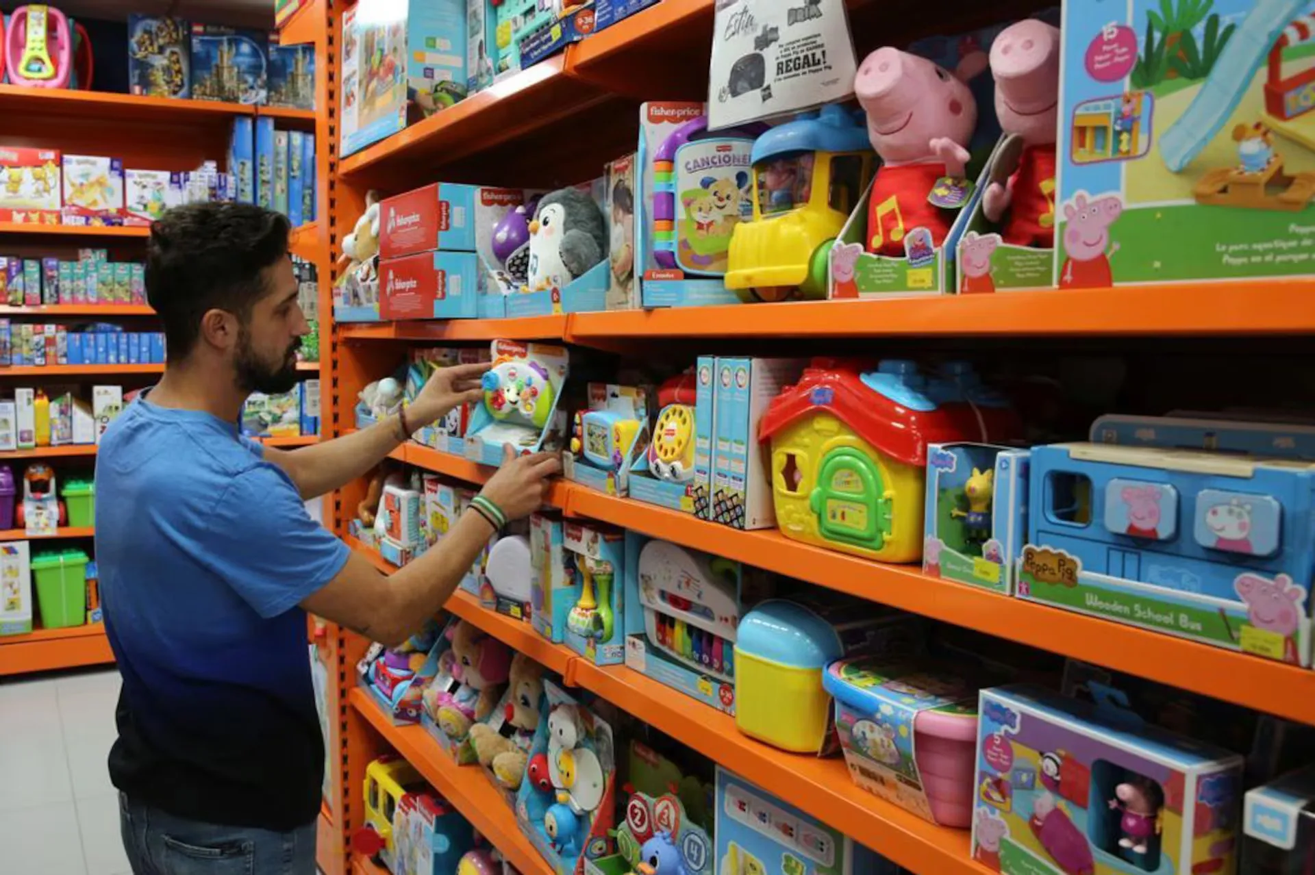 Por la crisis, los reyes llegan más livianos