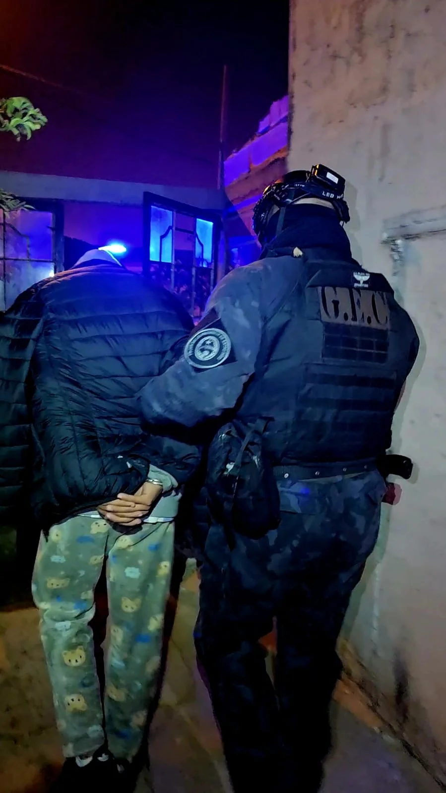 Allanamiento positivo en barrio 320 Viviendas: secuestran cocaína y detienen a un joven de 24 años