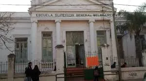 ESCUELA