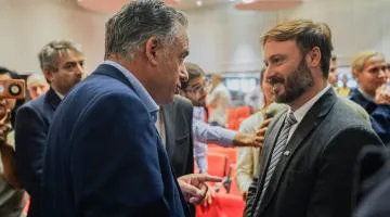 Azcué Yamandu Orsi