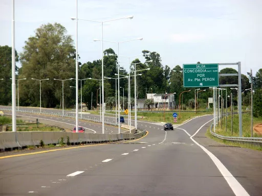 Caminos-del-Rio-Uruguay