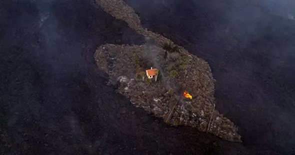 VOLCÁN
