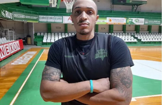 Derick Newton es el nuevo extranjero de Estudiantes
