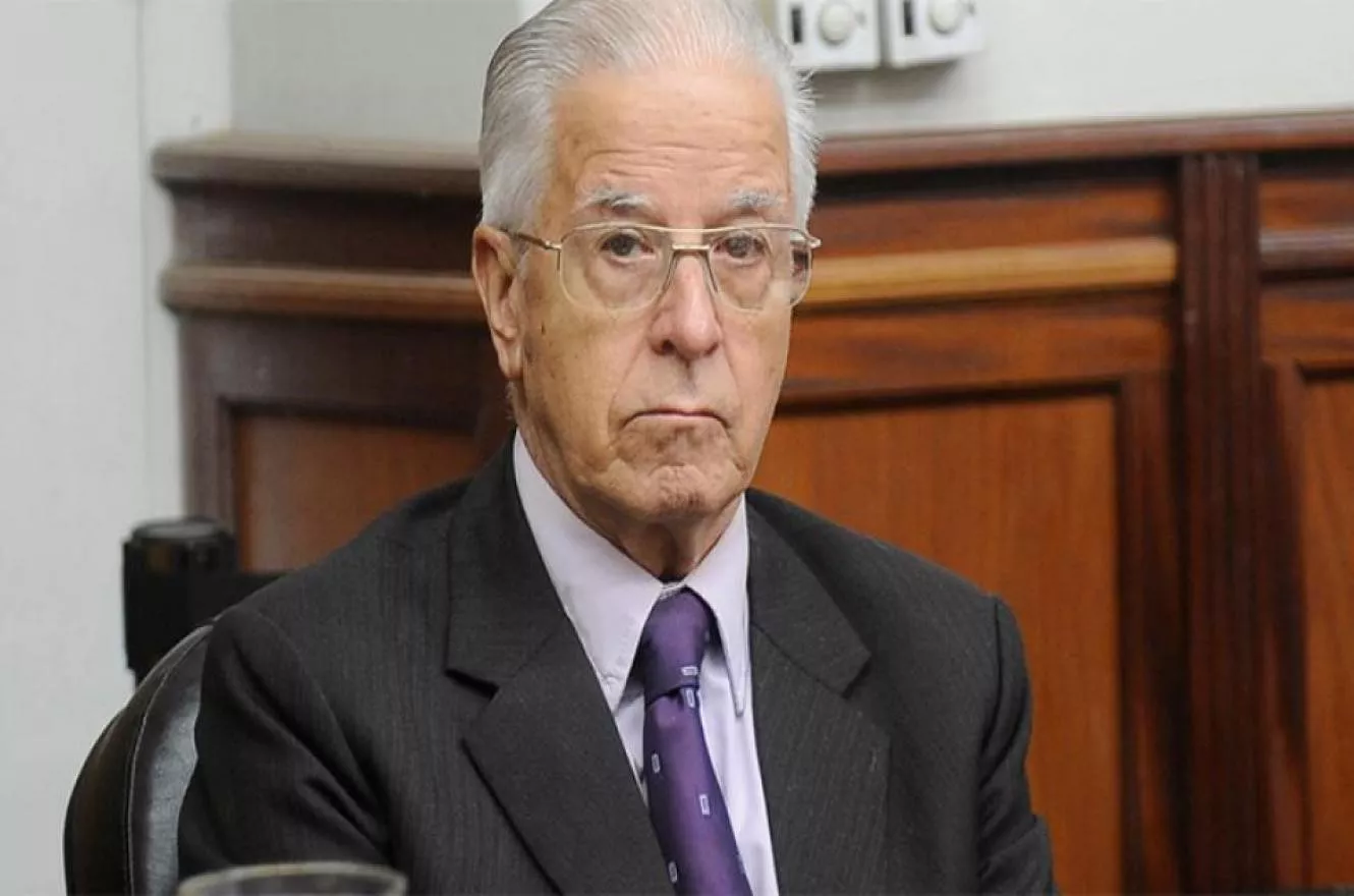 GUSTAVO RIVAS