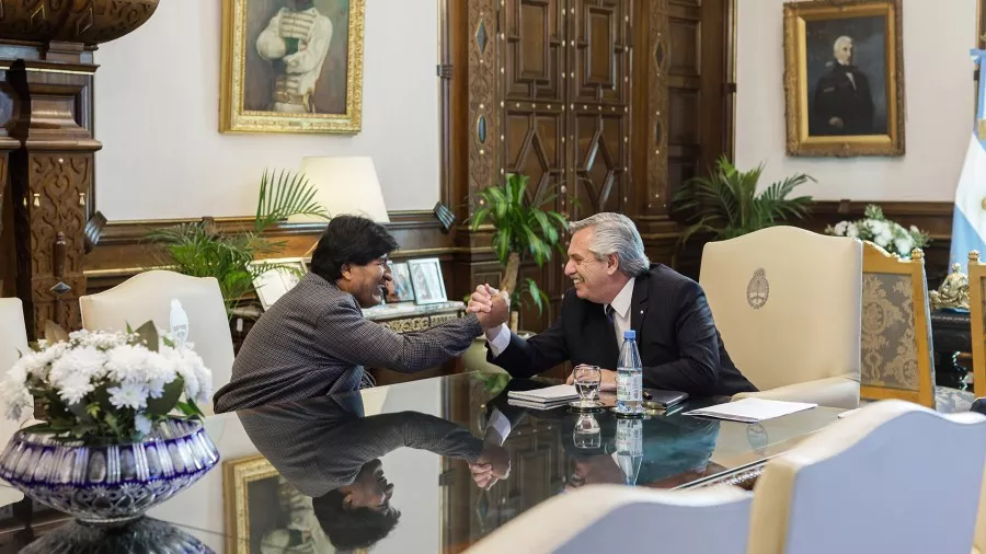 Fernández y Morales