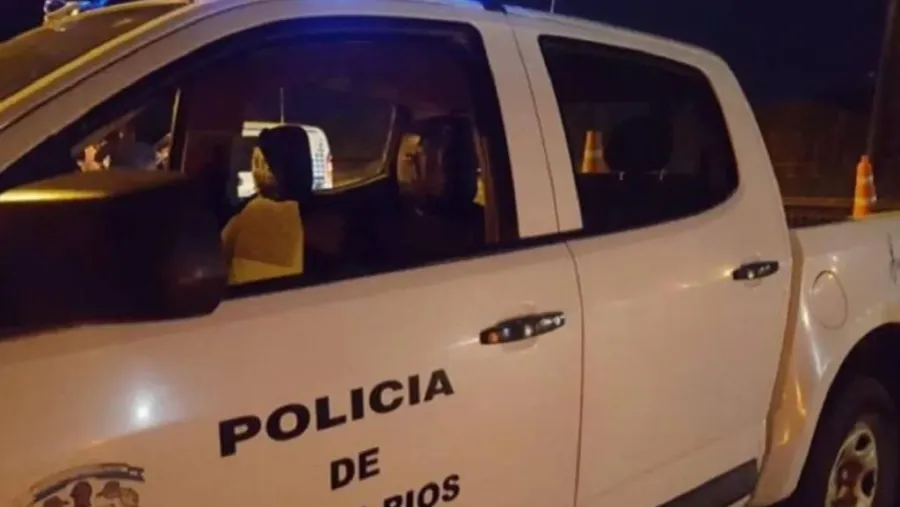 policia-camioneta-generica.jpg