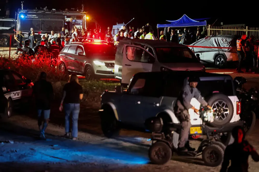 hamas-entrego-a-traves-de-la-cruz-roja-a-israel-los-cuerpos-de-otros-tres-rehenes-y-crece-la-presion-por-los-desaparecidos-foto-reutersnir-elias-LPZ252V4GHBUUUXHCEOAMCEX6E