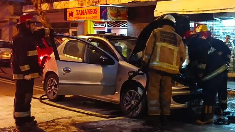 incendio auto