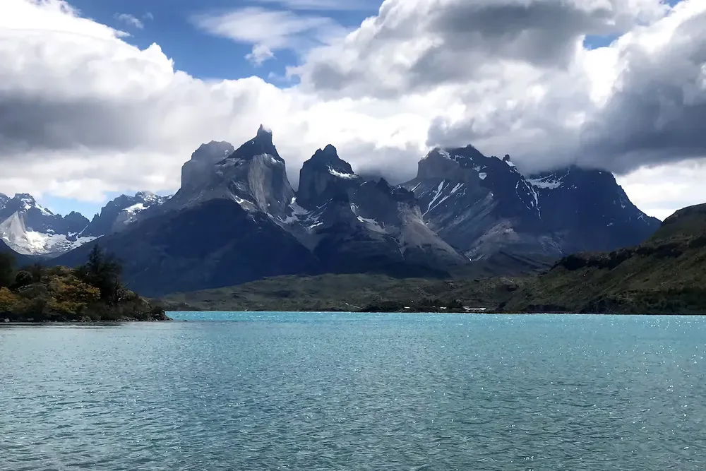 el-parque-natural-torres-del-paine-en-el-sur-de-chile-foto-de-archivo-efe-HS3W4UI4LRFZ3C4NL2ZEM2ATGE