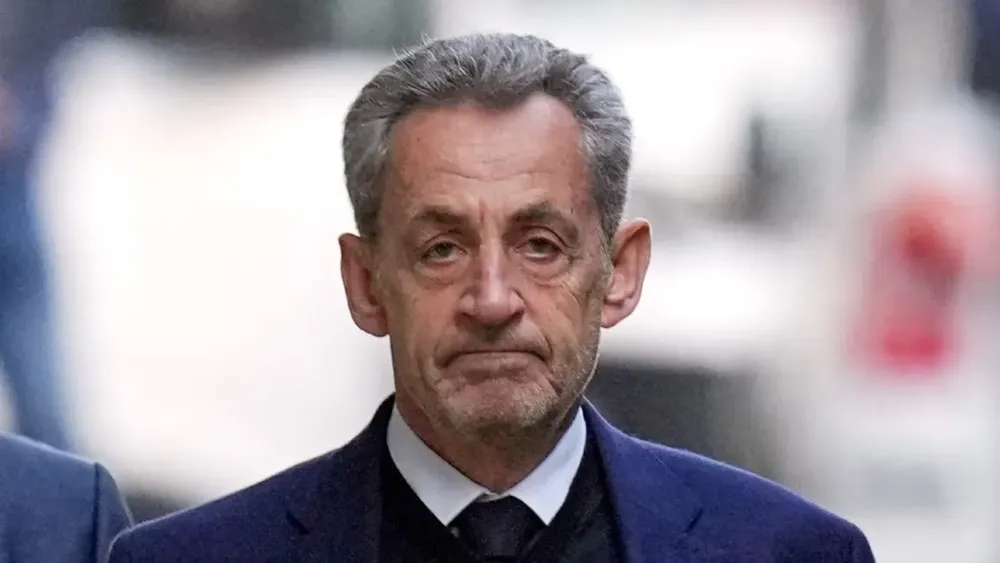 el-expresidente-frances-nicolas-sarkozy-foto-ap-T4L2W2RSIJASVFD55IS4GJ25MU