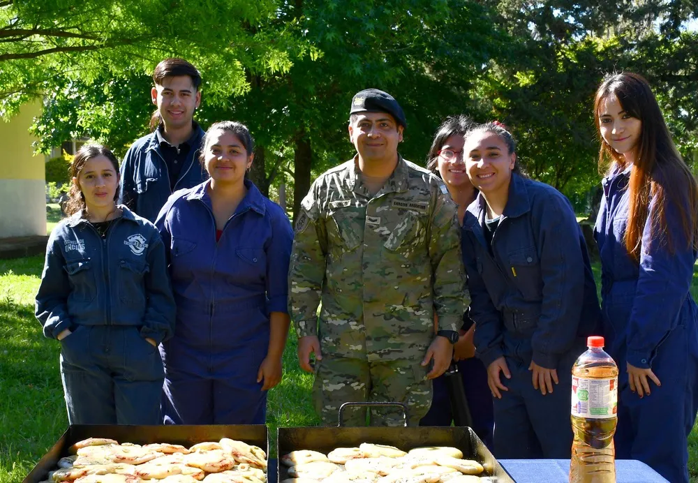 ESCUELA MUNICIPAL DE OFICIOS (6)