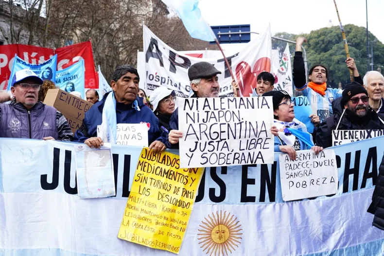 marcha-jubilados-congreso-organizaciones