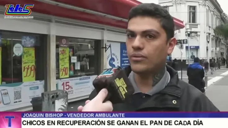 Joaquín Bishop, vendedor ambulante - consumos problemáticos